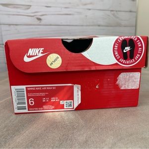 Women’s Size 6 Black Leopard Print Air Max Athletic Running Sneakers